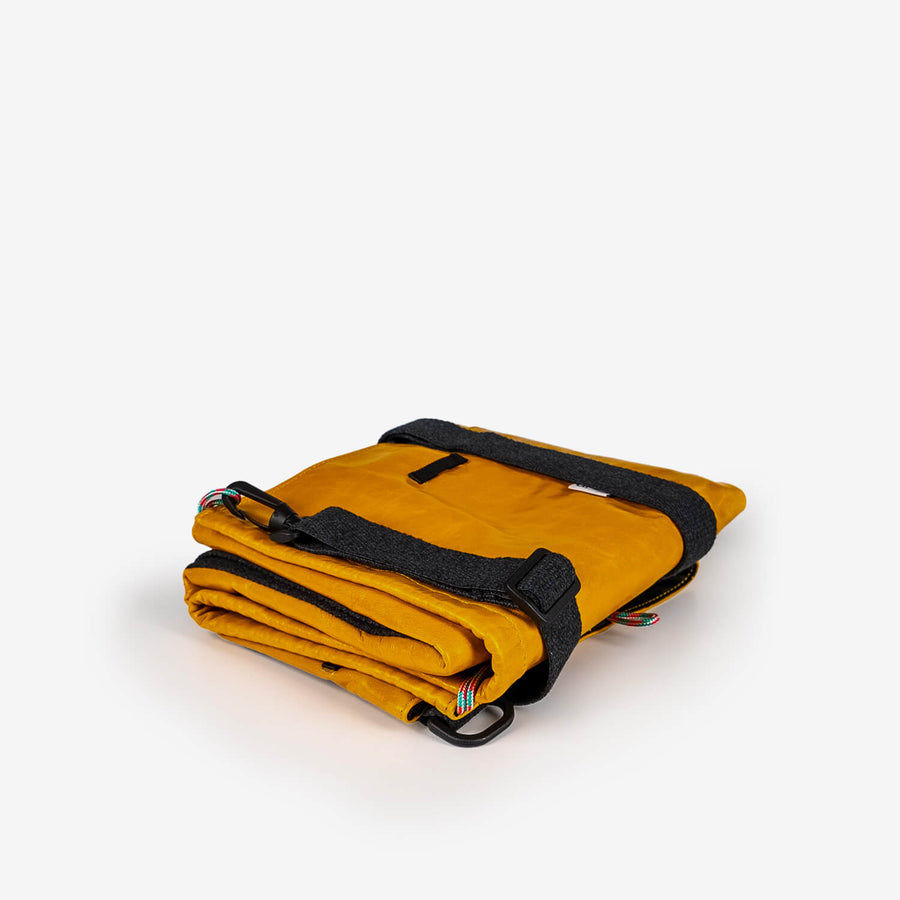 Leather dachshund crossbody bag